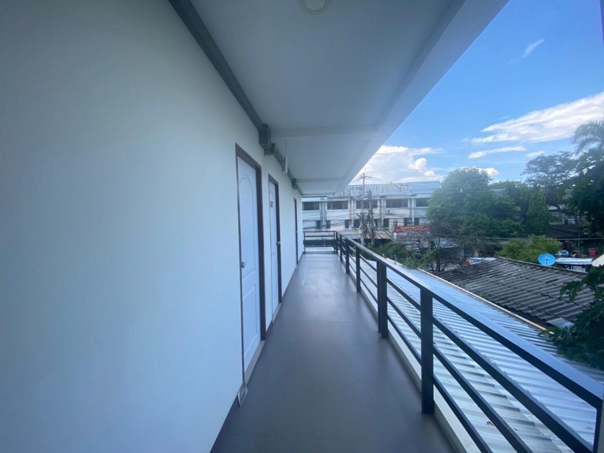 Oyo 1135 Triple A Residence Chiang Mai Zewnętrze zdjęcie