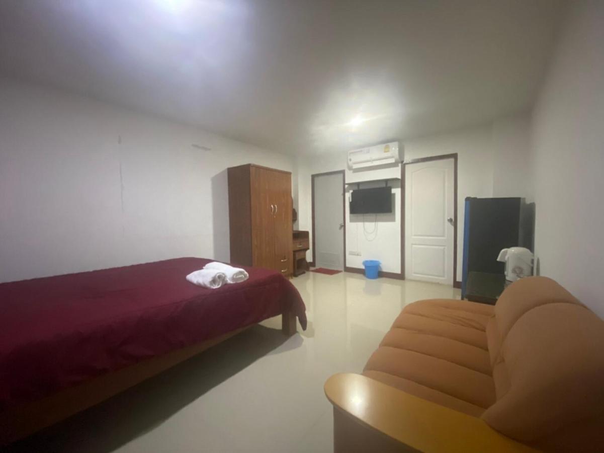 Oyo 1135 Triple A Residence Chiang Mai Zewnętrze zdjęcie