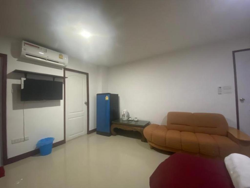Oyo 1135 Triple A Residence Chiang Mai Zewnętrze zdjęcie