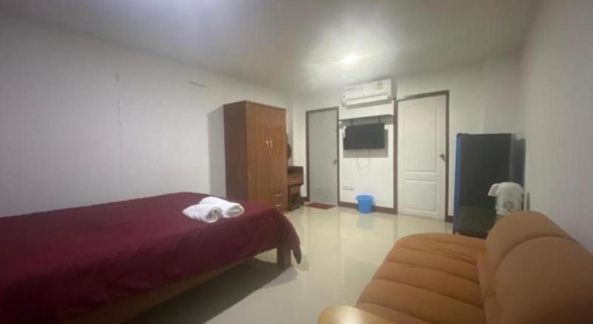 Oyo 1135 Triple A Residence Chiang Mai Zewnętrze zdjęcie
